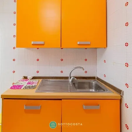 Apartment Square - San Foca